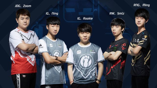 的高难度动 的高难度动