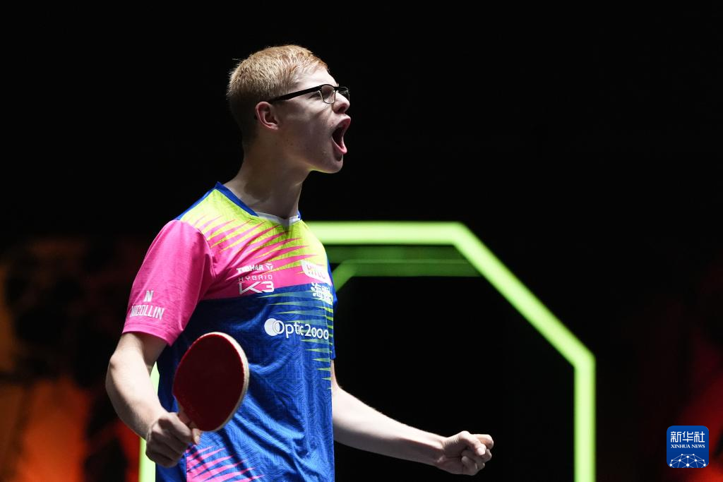 人篮球赛场 人篮球赛场